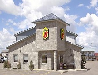 Super 8 By Wyndham Medicine Hat Ab,Medicine Hat>>Alberta,2 star