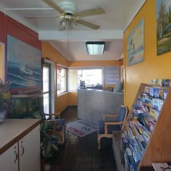 Gateway Inn,Near Kelly-Griggs House Museum,2 star