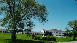 Sandwich Lodge & Resort,Cape Cod>>Barnstable,2 star