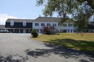 sandwich lodge and resort