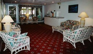 Sandwich Lodge & Resort,Cape Cod>>Barnstable,2 star