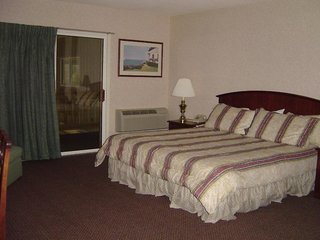 Sandwich Lodge & Resort,Cape Cod>>Barnstable,2 star