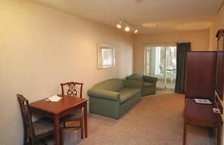 Sandwich Lodge & Resort,Cape Cod>>Barnstable,2 star