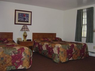 Sandwich Lodge & Resort,Cape Cod>>Barnstable,2 star