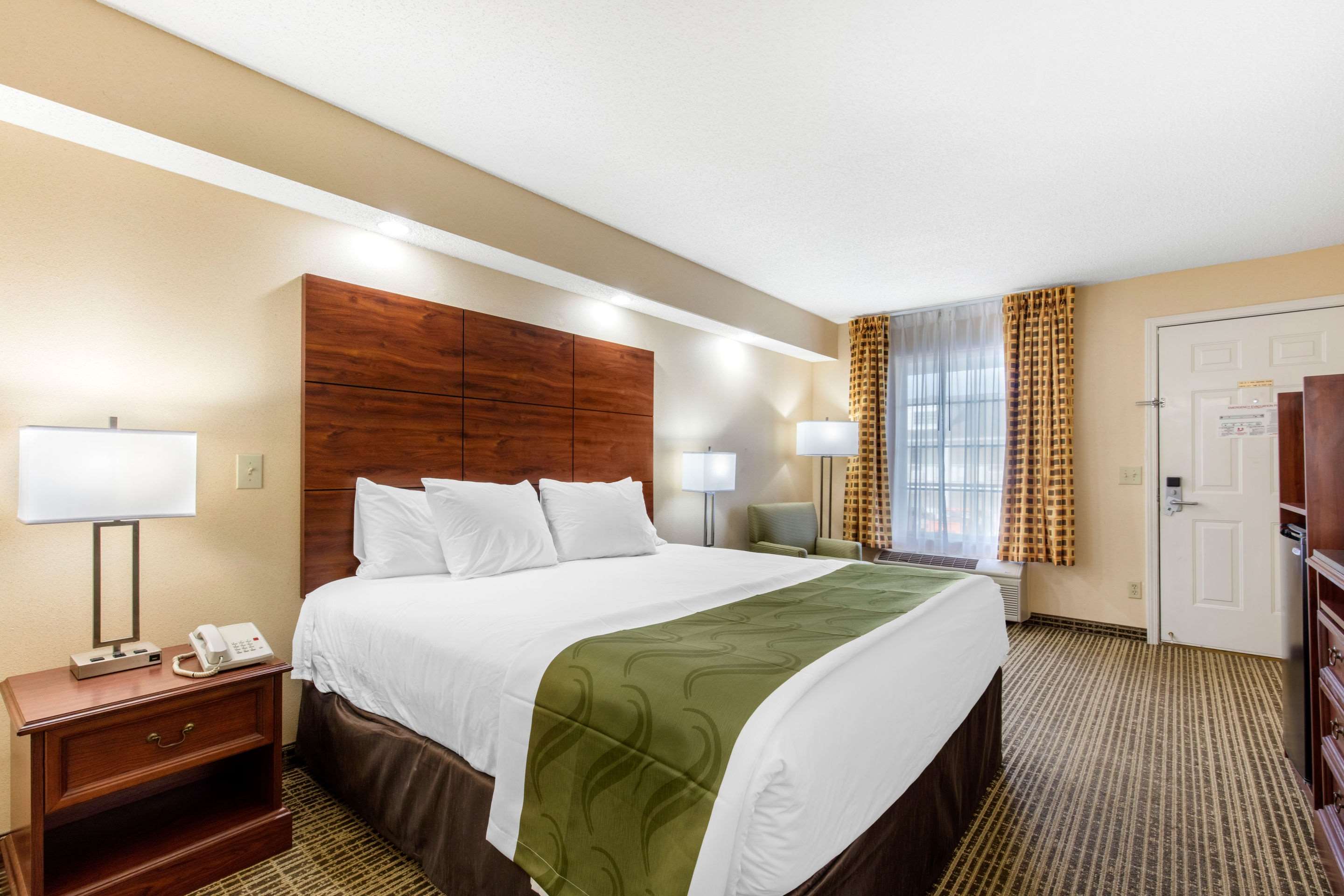 quality inn scottsboro us 72 lake guntersville area