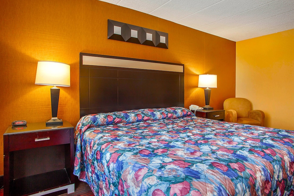 rodeway inn meadowlands