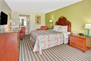 Travelodge By Wyndham Sellersburg / Louisville North,In Sellersburg,2 star