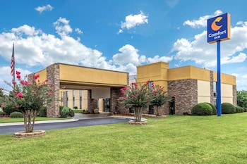 comfort inn shelby