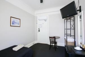 hotel gosford
