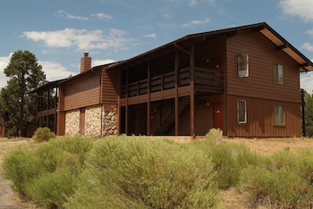 maswik lodge inside the park