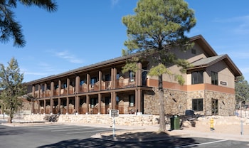 maswik lodge inside the park