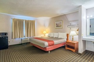 motel 6 grand rapids mi northeast