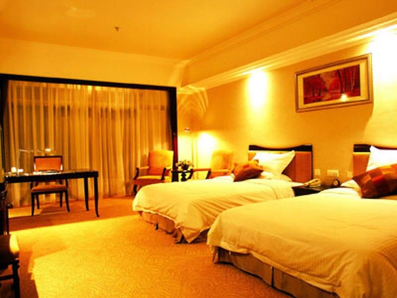 guangzhou phoenix city hotel