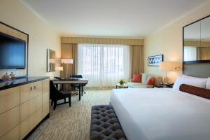Hamilton Princess & Beach Club - A Fairmont Managed Hotel,Hamilton Parish>>Hamilton,5 star