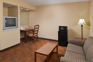 americas best value inn and suites memphis e
