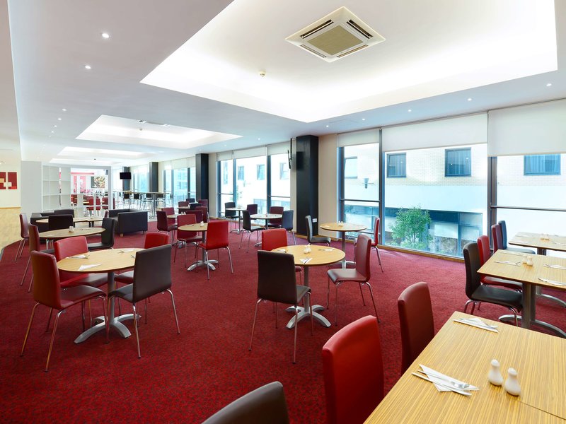 travelodge milton keynes at the hub