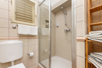 apartments aspalathos