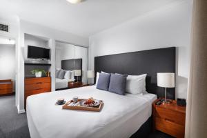 The Sebel Brisbane,Oxenford>>Brisbane,5 star