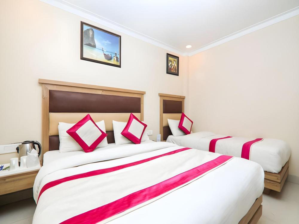 hotel amar international