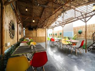 hotel amar international