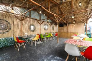 hotel amar international