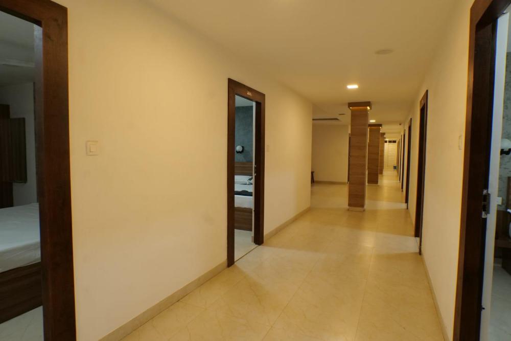 balu residency a business class hotel