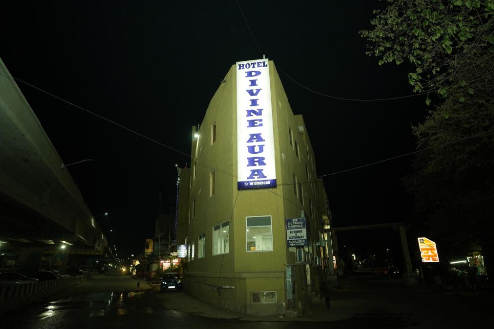 hotel divine aura a premium hotel