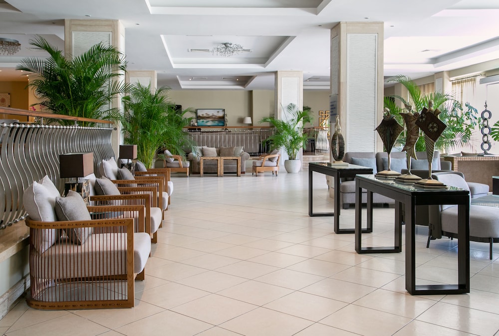 atlantica miramare beach