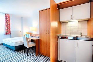 achat hotel stuttgart zuffenhausen