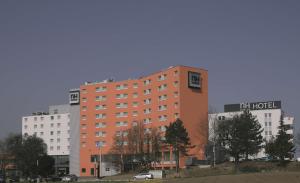 Nh Stuttgart Airport,Filderstadt>>Esslingen,4 star