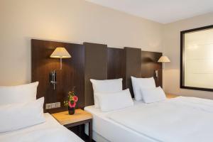 nh stuttgart airport