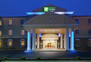 Holiday Inn Express Hotel & Suites Swansea By Ihg,Providence>>Bristol,4 star