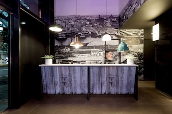 ibis sydney barangaroo hotel