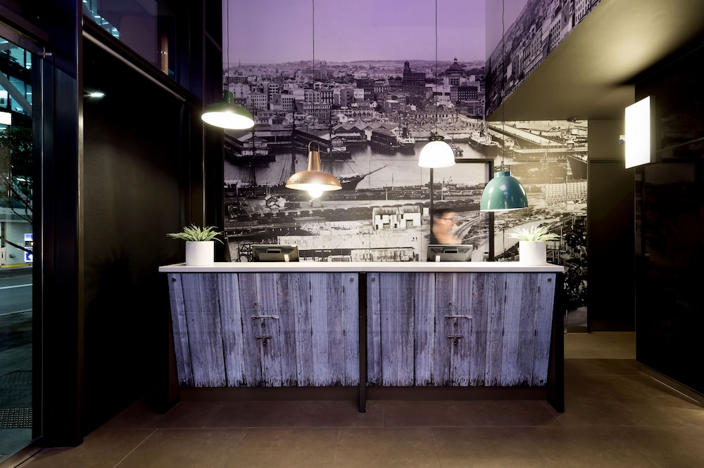 ibis sydney barangaroo hotel