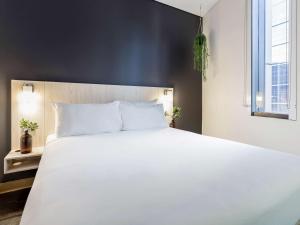 ibis sydney barangaroo hotel