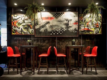 ibis sydney barangaroo hotel