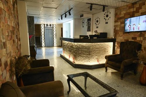Verssailles Pyramids Hotel,Abo Elfeda,3 star