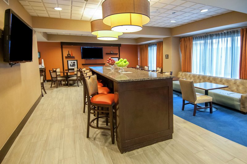hampton inn metairie