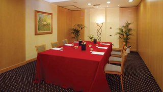 city life hotel poliziano by r collection hotels