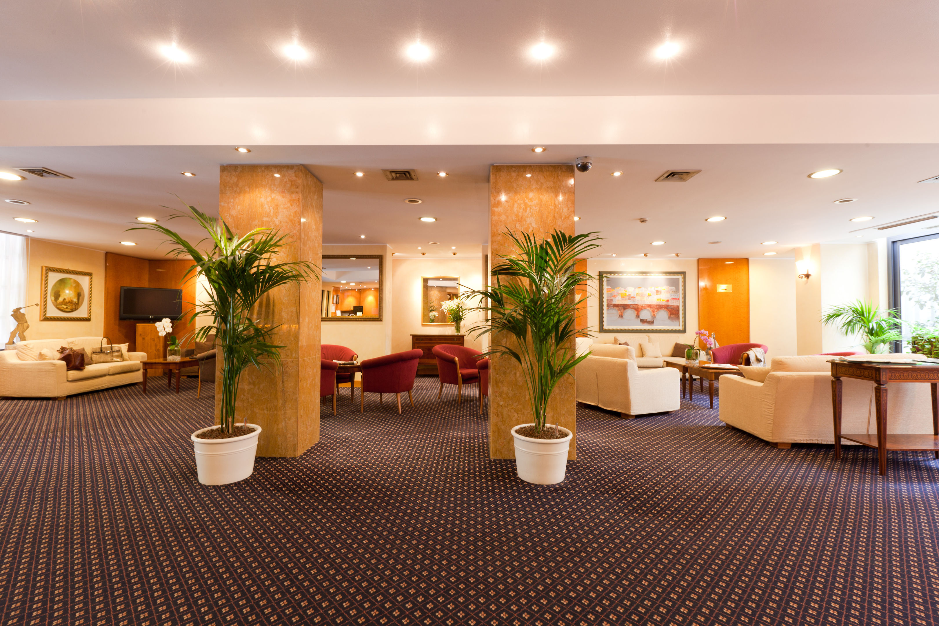 city life hotel poliziano by r collection hotels