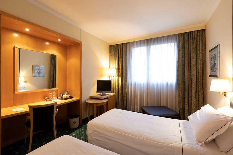 city life hotel poliziano by r collection hotels