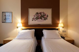 city life hotel poliziano by r collection hotels