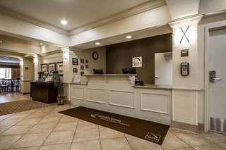 sleep inn and suites airport