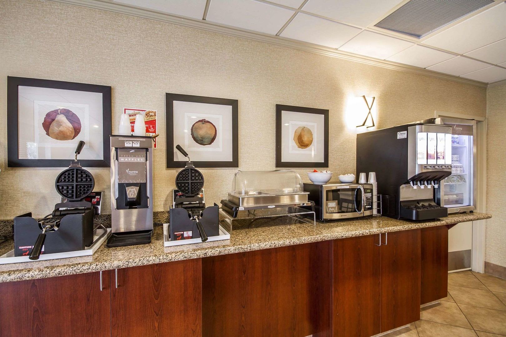 sleep inn and suites airport