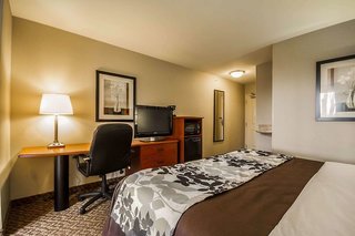 sleep inn and suites airport