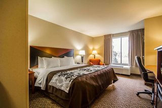 sleep inn and suites airport