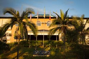 Colonial Plaza Hotel,Campos Do Jordao>>Aparecida,4 star