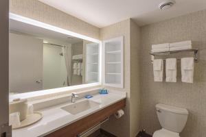 holiday inn express and suites belleville by ihg