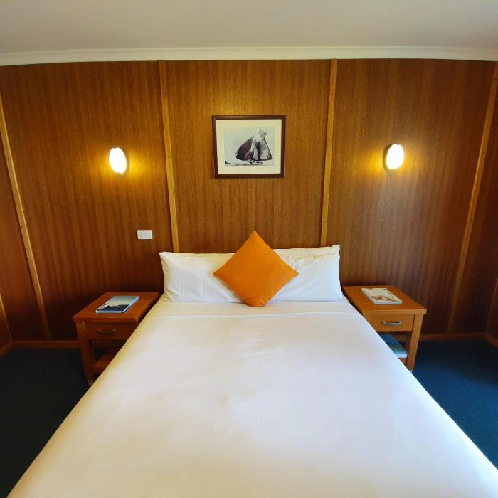 point lonsdale guest house