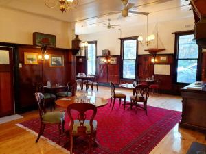 point lonsdale guest house